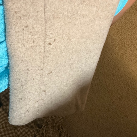 Zara beige Pea Coat for Women with Zara sleeveless turtleneck Italian made scarf - Picture 5 of 10